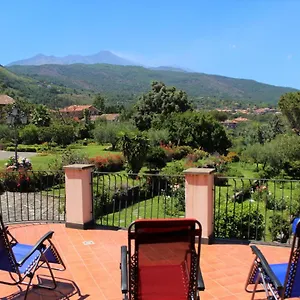 Lodge Vulcano, Tra L'etna E Il Mare Zafferana Etnea